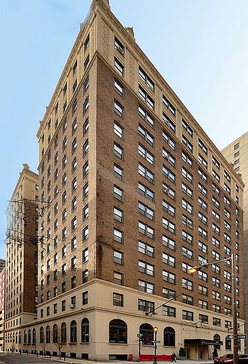 2nd image of 1324 Locust St APT 1411