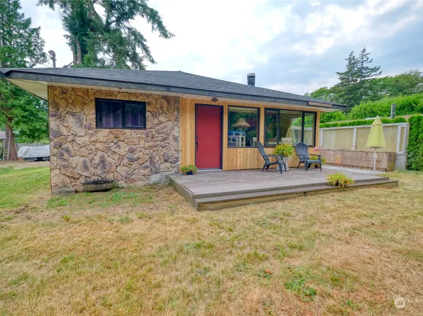1369 Park Lane, Point Roberts, WA 98281