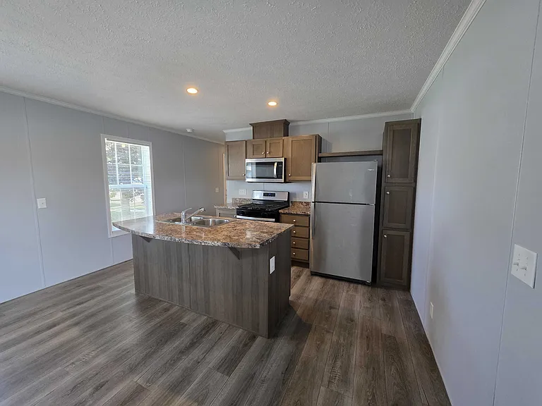 4359 Dogwood Blvd #884 — Photo 3