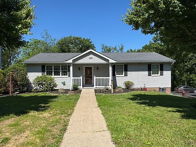 1st image of 200 Bonita Dr