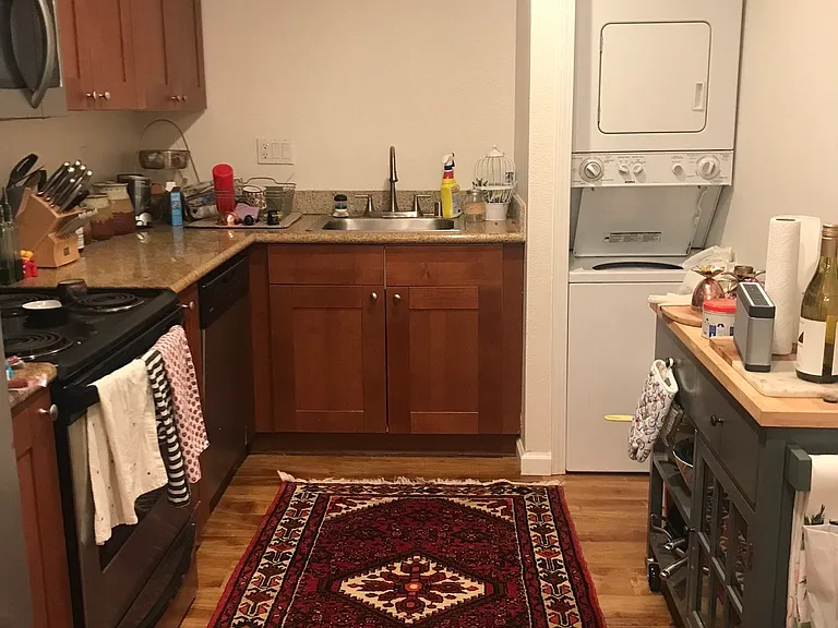 820 Casanova Ave — Photo 4