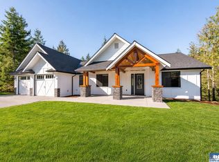 982 Phillips Pkwy, Port Angeles, WA