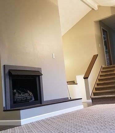 4th image of 332 Aspen Dr NW