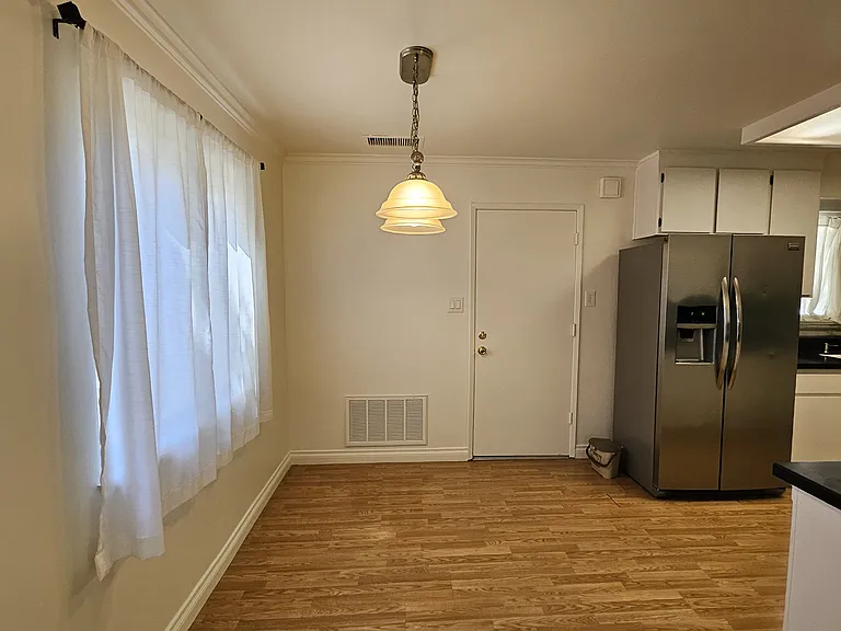 1308 B St — Photo 9