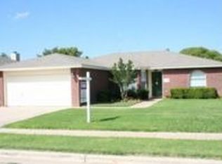 2202 90th St, Lubbock, TX 79423