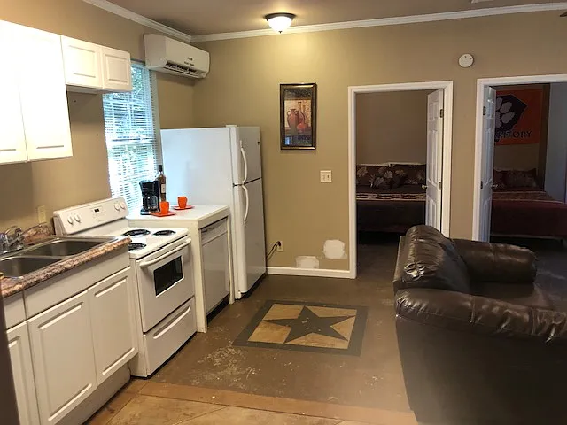 104 Dillard Hill Dr — Photo 6