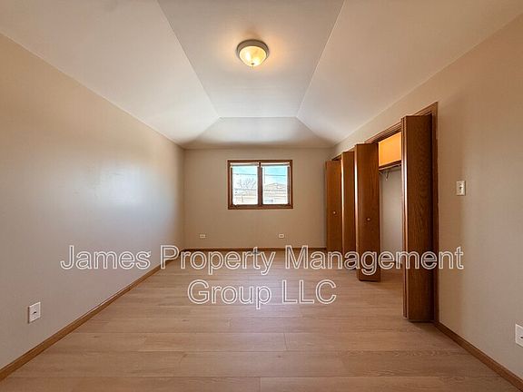 5th image of 430 Campbell Ave