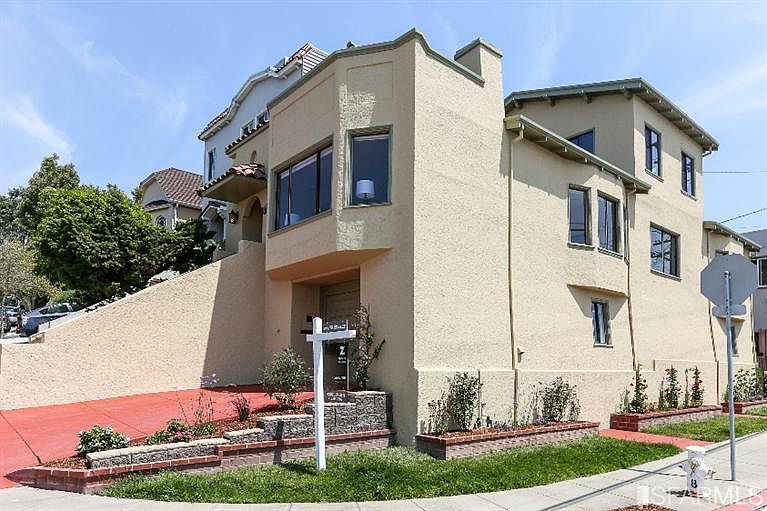 1st image of 2296 15th Ave