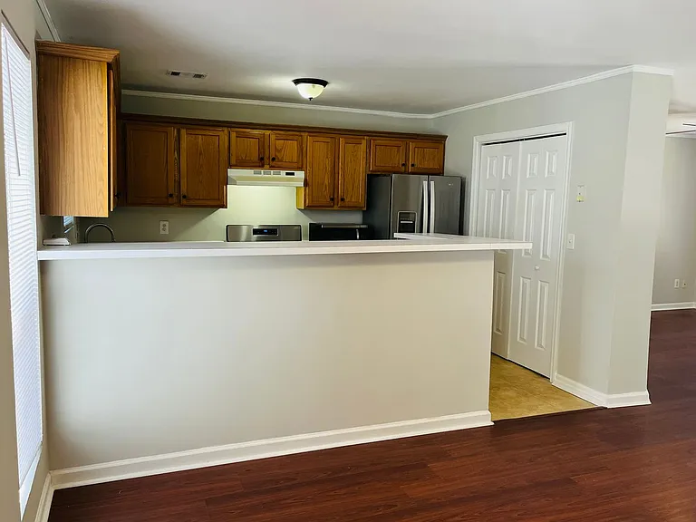 5612 Feldwood Rd — Photo 10