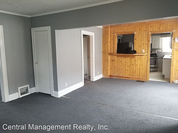2nd image of 814 E Fairview Ave