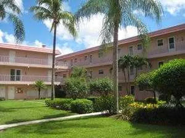 3150 Binnacle Dr, Naples, FL 34103