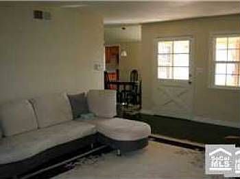 5th image of 745 Carmel Ave