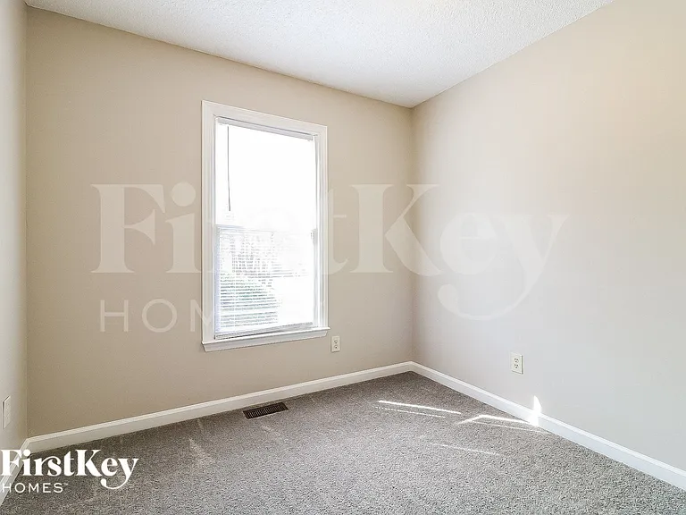 3817 Central Ave — Photo 12