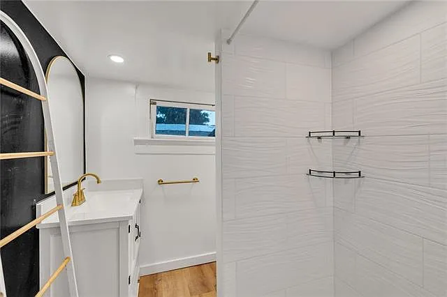 1614 Annette St — Photo 13