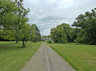 4712 Countryside Ln, Harvard, IL 60033