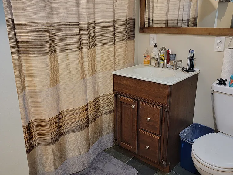 242 Main St #B — Photo 9