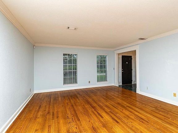 5th image of 11210 Willow Field Dr