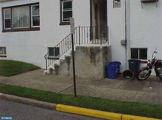 300 W Kings Hwy APT C, Mount Ephraim, NJ 08059