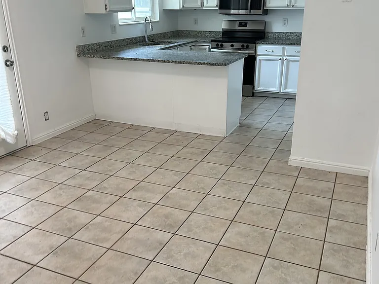 5972 S Roanoke Cir — Photo 7