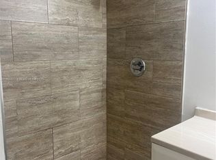 725 NW 103rd Ter #101, Hollywood, FL 33026