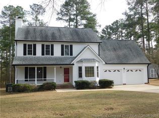 84 Woodridge Ln, Cameron, NC 28326