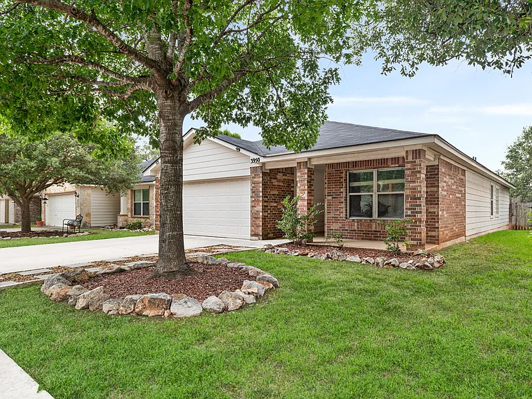 3950 Canyon Pkwy — Photo 29