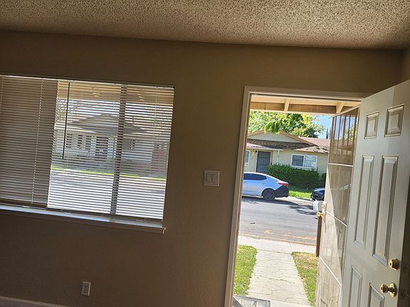 3rd image of 2040-2042 Celeste Dr #1924