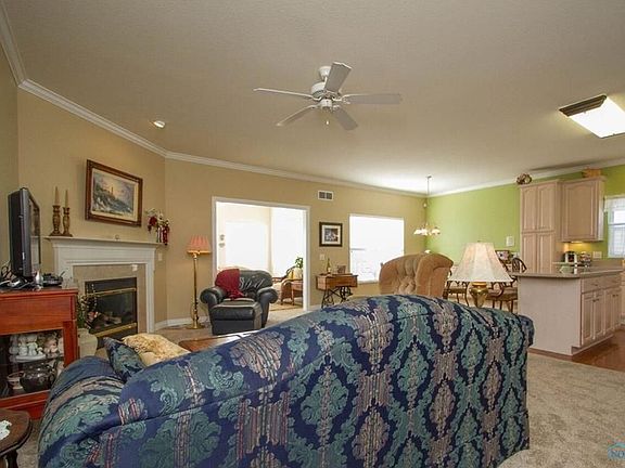 5th image of 7203 Longwater Dr