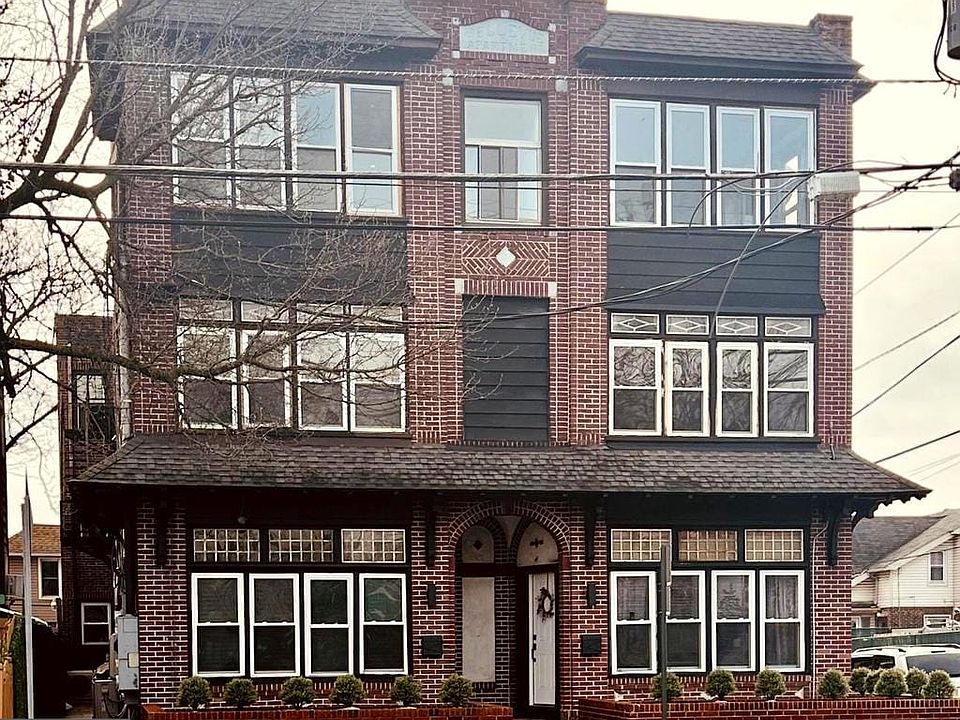 1st image of 30 Haddon Ave #18