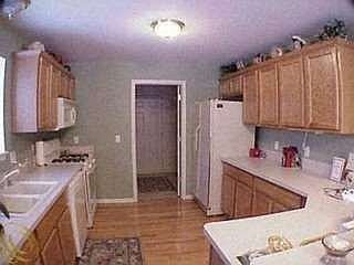 4th image of 8092 Sutton Ct #1