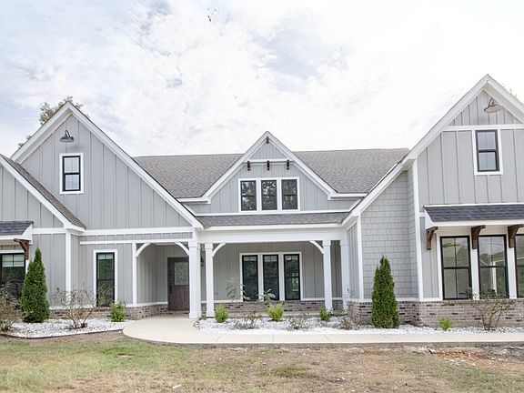 2nd image of 321 County Road 82 Rd