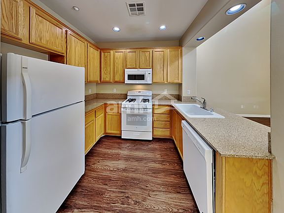 3rd image of 10475 Tuscany Rose Ct