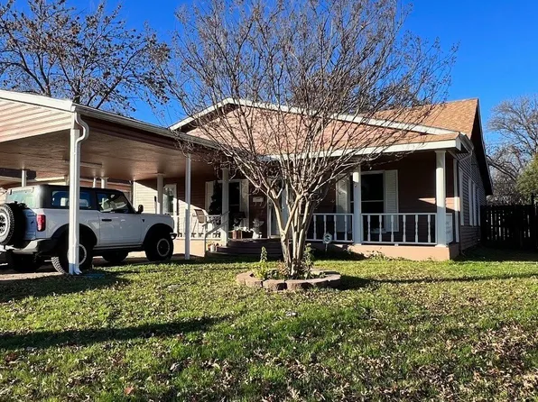 1214 Oak St, Grand Prairie, TX 75050