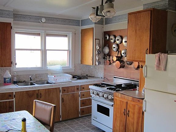 4th image of 6 Owl Creek Ln