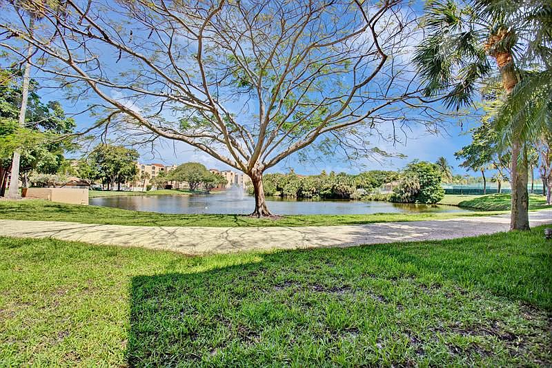 1st image of 955 Dotterel Rd APT 2104