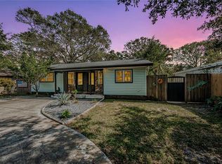 1126 60th St S, Gulfport, FL 33707