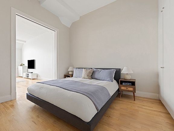 3rd image of 535 Dean St APT 512