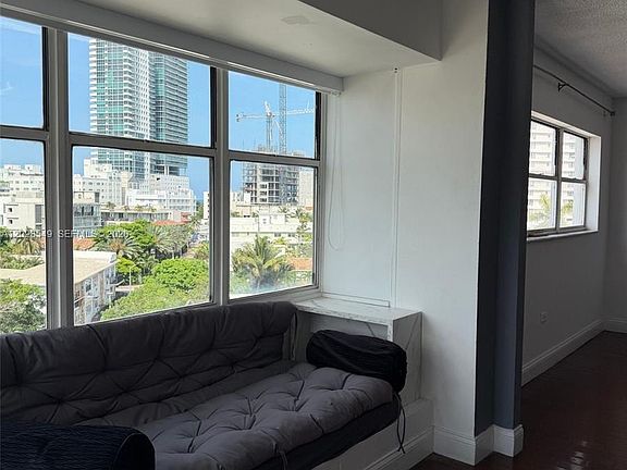 5th image of 1881 Washington Ave APT 7C