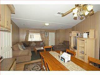 4th image of 488 Pomegranate Ln #488