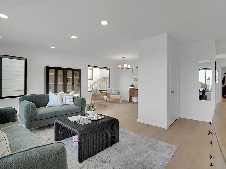 Canyon Ct — Photo 16