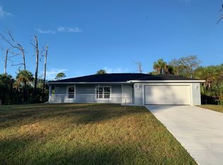 5027 N Rosebud Cir, Labelle, FL 33935