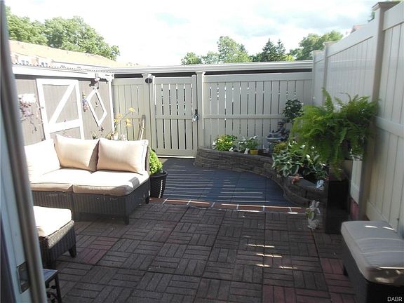 5th image of 1424 Crown Point Ct