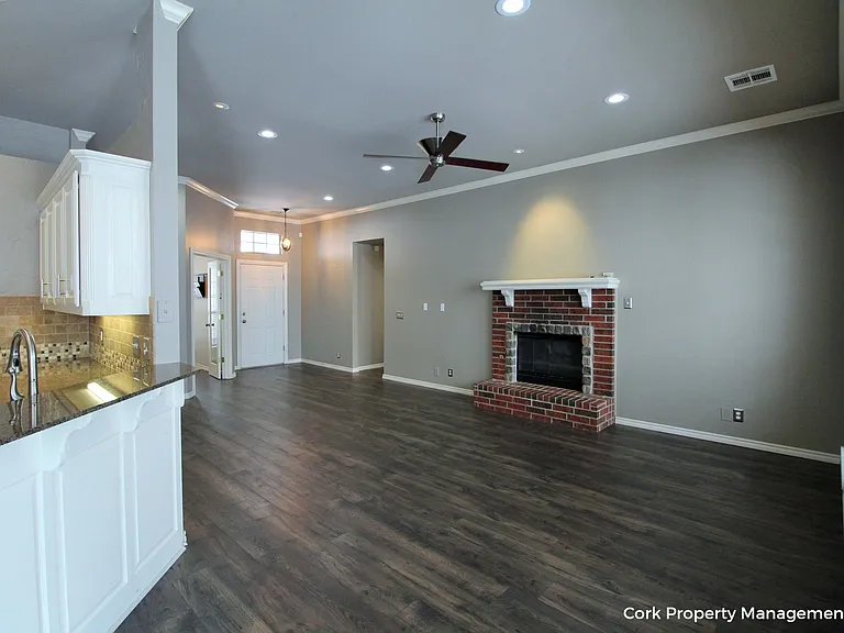 2808 Stonebrook Rd — Photo 9