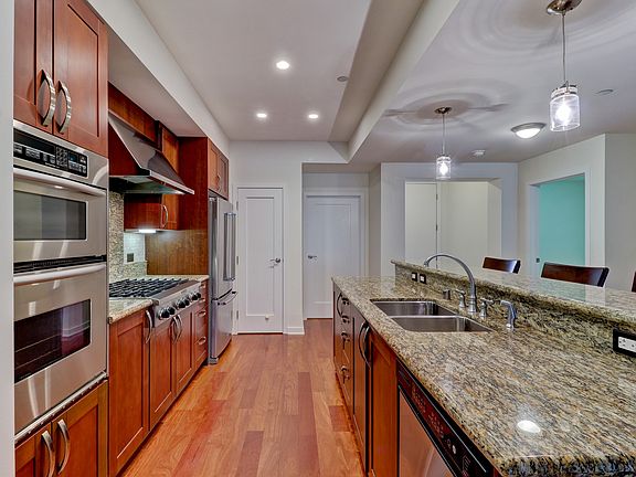 4th image of 5440 La Jolla Blvd Unit E103