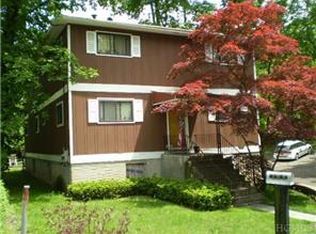 166 Endicott Ave, Elmsford, NY 10523