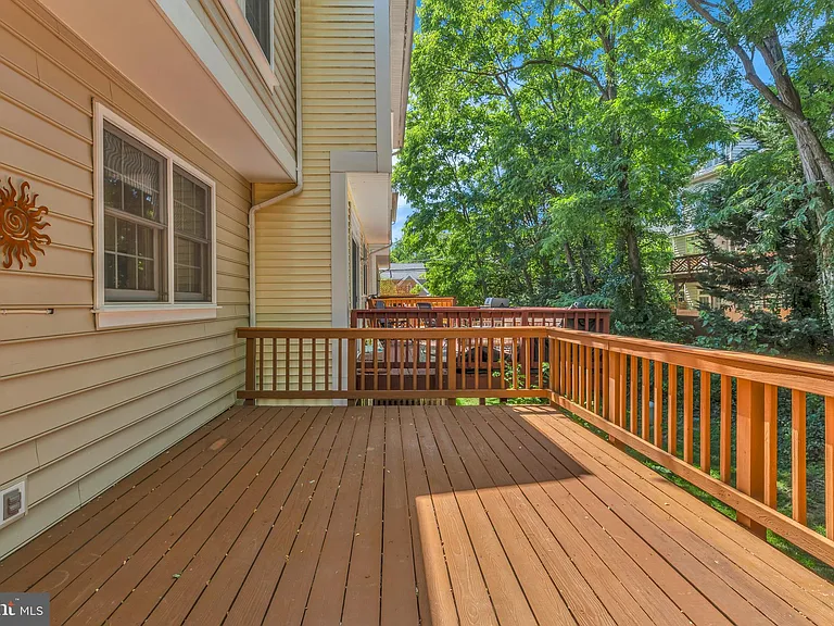 9902 Michael Schar Ct — Photo 20