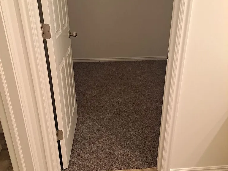 1144 S 1420 E — Photo 18