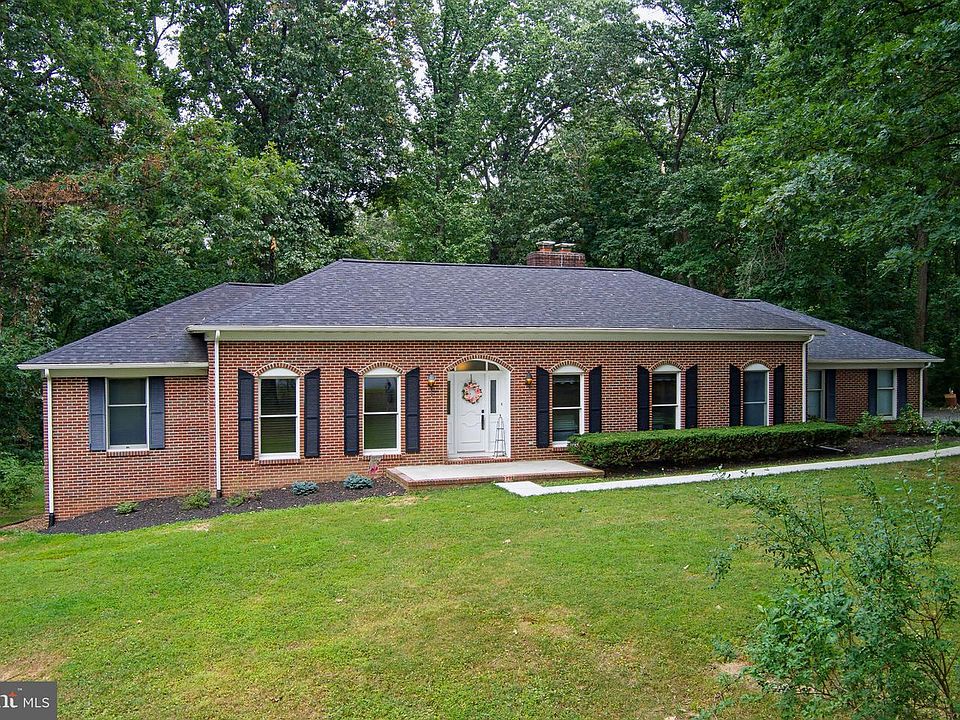 1st image of 1511 Lady Anne Ct