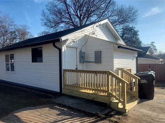 3rd image of 2814 Triangle Lake Rd