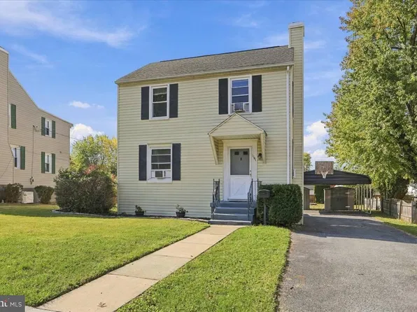 1141 Beechwood Dr, Hagerstown, MD 21742